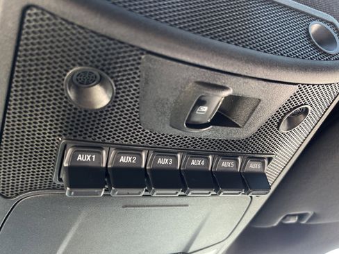 Used 2019 Ford F150 Raptor w/ Equipment Group 802A Luxury image 34