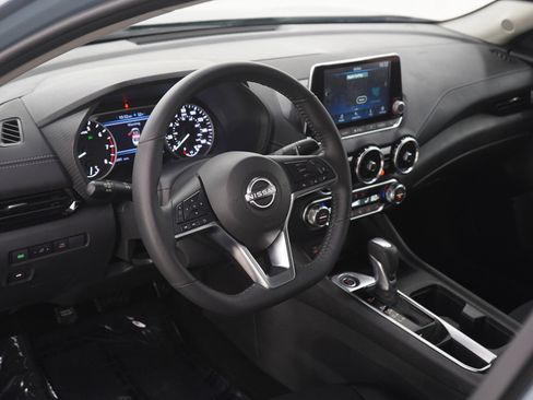 Used 2025 Nissan Sentra SV w/ All-Weather Package image 23