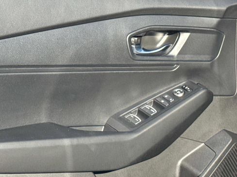 Used 2023 Honda Accord LX image 17