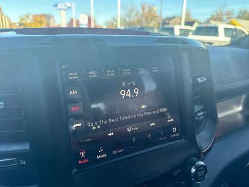 Used 2019 RAM 1500 Rebel w/ Rebel Level 2 Equipment Group AWD/4WD image 35