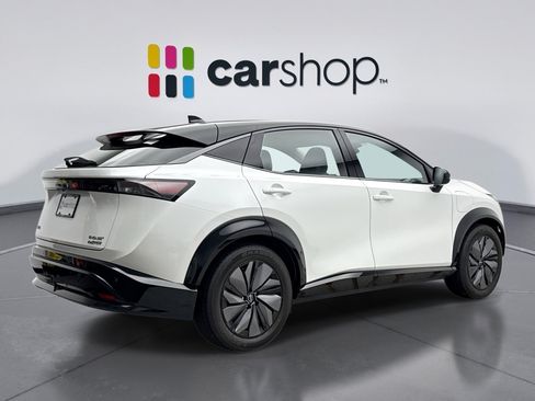 Used 2024 Nissan Ariya AWD image 5