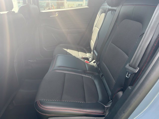 Used 2023 Ford Escape ST-Line AWD/4WD image 21