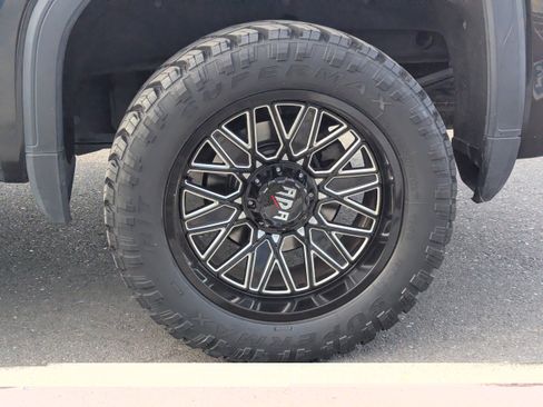 Used 2019 GMC Sierra 1500 SLE w/ SLE Convenience Package AWD/4WD image 48