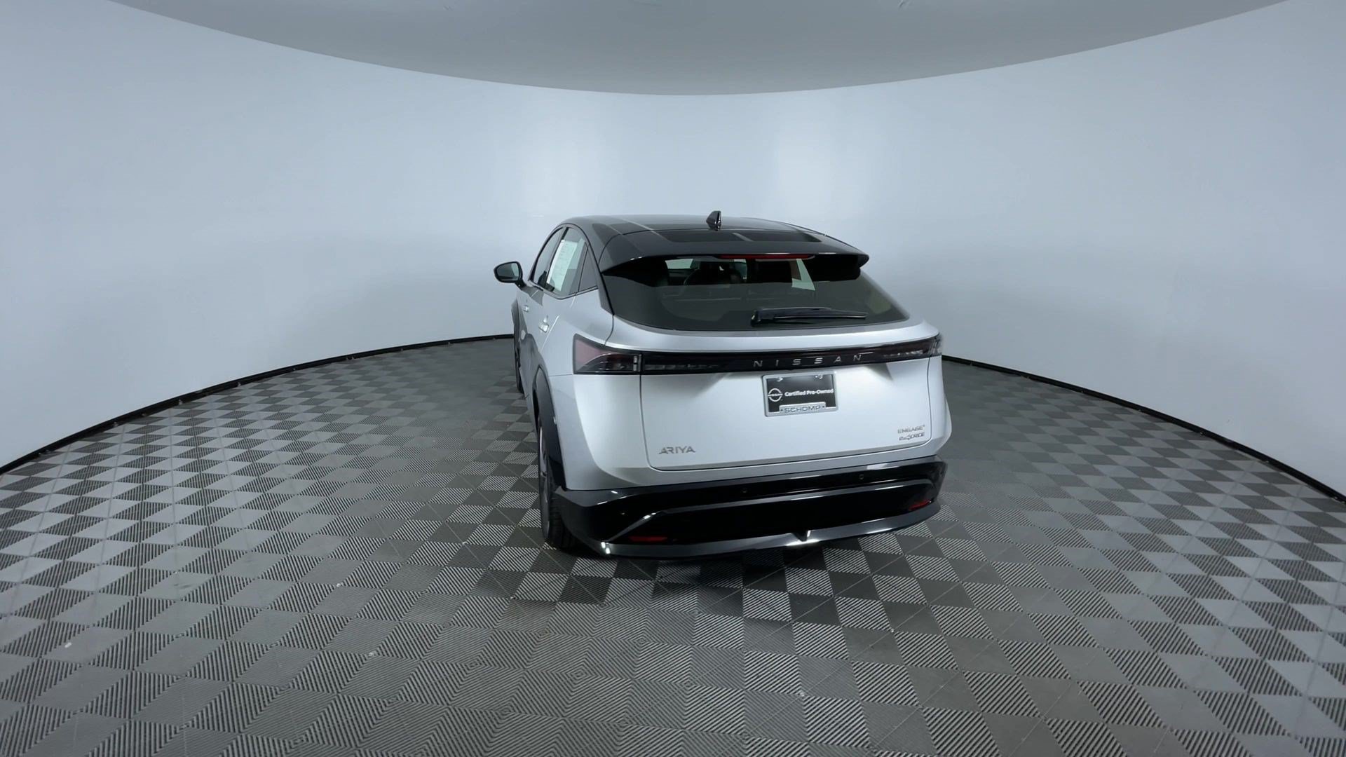 Certified 2024 Nissan Ariya AWD image 7
