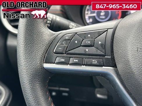 Used 2021 Nissan Versa SR image 19