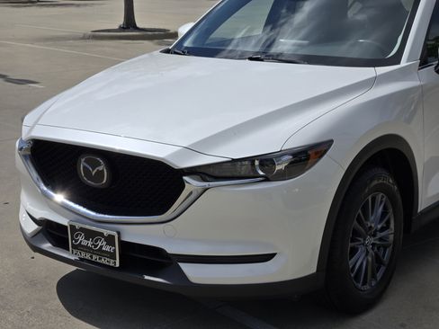 Used 2020 MAZDA CX-5 Touring FWD image 12