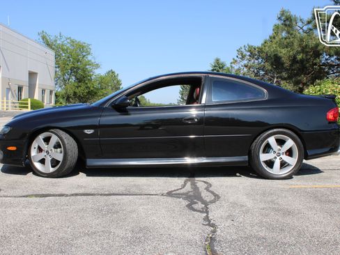 Used 2005 Pontiac GTO RWD image 25