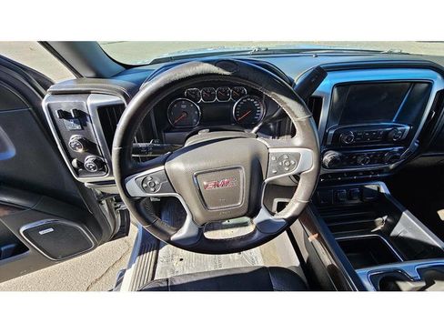 Used 2015 GMC Sierra 1500 SLT w/ SLT Crew Cab Value Package image 20