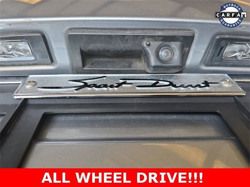 Used 2021 Volkswagen Tiguan SE w/ Panoramic Sunroof Package image 22