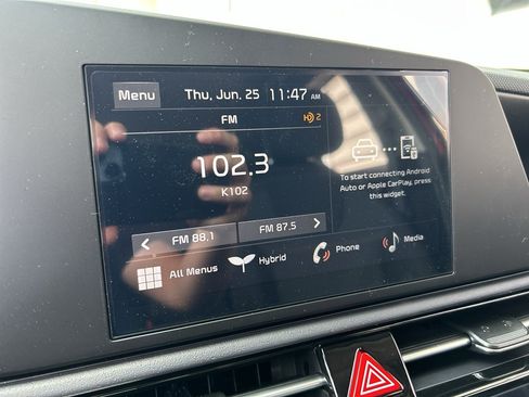 New 2026 Kia Niro LX FWD image 18