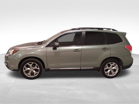Used 2017 Subaru Forester 2.5i Touring w/ Popular Package #2 image 7