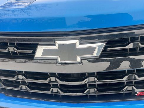 Used 2025 Chevrolet Silverado 1500 LT Trail Boss w/ Convenience Package II image 9