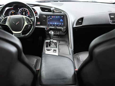 Used 2017 Chevrolet Corvette Stingray Coupe w/ 1LT RWD image 24