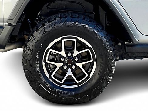 Used 2024 Jeep Wrangler Unlimited Rubicon image 33