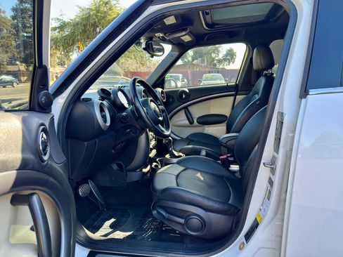 Used 2012 MINI Cooper Countryman S image 7