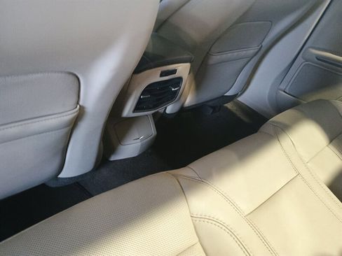 Used 2016 Lincoln MKZ Hybrid w/ Equipment Group 600A Reserve FWD image 32