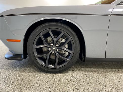 Used 2022 Dodge Challenger GT w/ Driver Convenience Group image 9