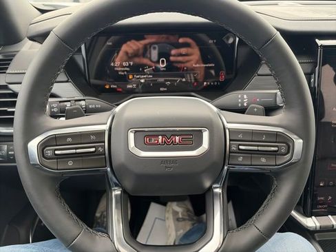 New 2026 GMC Acadia Elevation w/ Black Edition AWD/4WD image 22