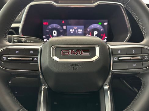 Used 2024 GMC Canyon Elevation w/ Convenience Package RWD image 15