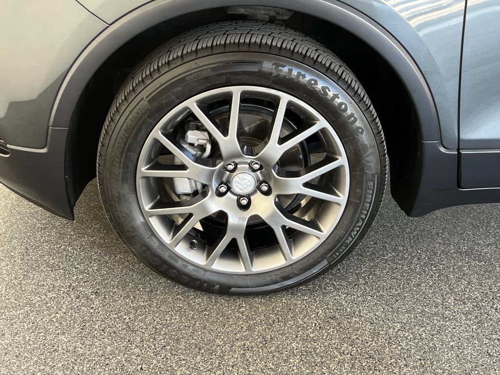 Used 2018 Buick Encore Sport Touring w/ Safety Package FWD image 27