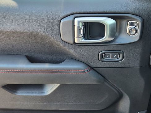 New 2026 Jeep Wrangler Unlimited Rubicon image 16