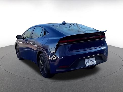 Used 2025 Toyota Prius LE image 16