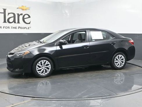 Used 2018 Toyota Corolla LE w/ Body Protection Package FWD image 30