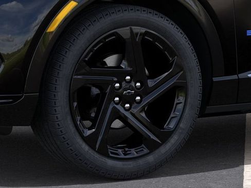New 2026 Chevrolet Equinox EV RS FWD image 9