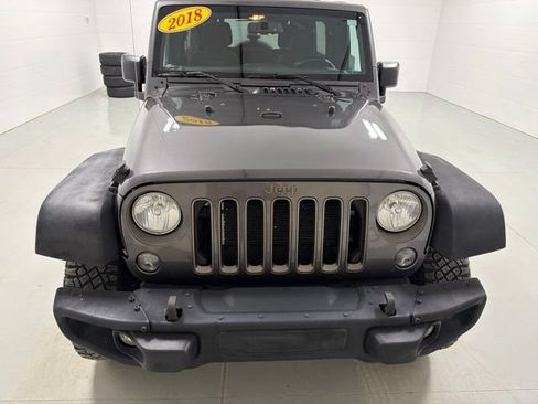 Used 2018 Jeep Wrangler Unlimited Sport w/ Dual Top Group AWD/4WD image 3