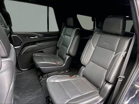 Used 2022 Cadillac Escalade Sport w/ Touring Package AWD/4WD image 22
