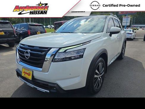 Certified 2023 Nissan Pathfinder Platinum w/ Cargo Package AWD/4WD image 1