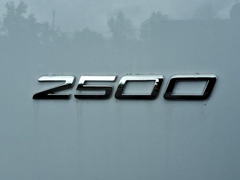 New 2026 Mercedes-Benz Sprinter 2500 image 18