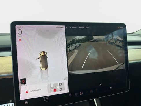 Used 2019 Tesla Model 3 Long Range AWD/4WD image 23
