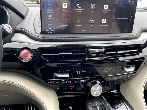 Used 2025 Acura MDX A-Spec image 35