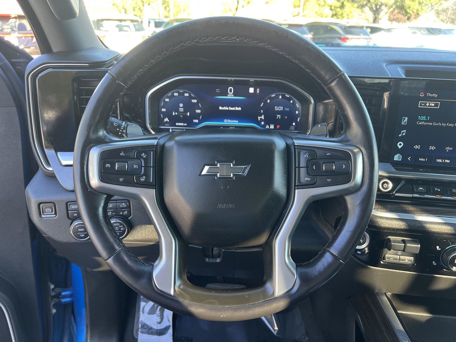 Used 2022 Chevrolet Silverado 1500 RST AWD/4WD image 6