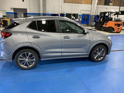 Used 2023 Buick Encore GX Select w/ Sport Touring Package FWD image 8