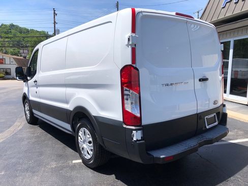 Used 2022 Ford Transit 150 Low Roof w/ Exterior Upgrade Package RWD image 5