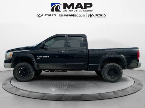 Used 2006 Dodge Ram 2500 Truck SLT image 2