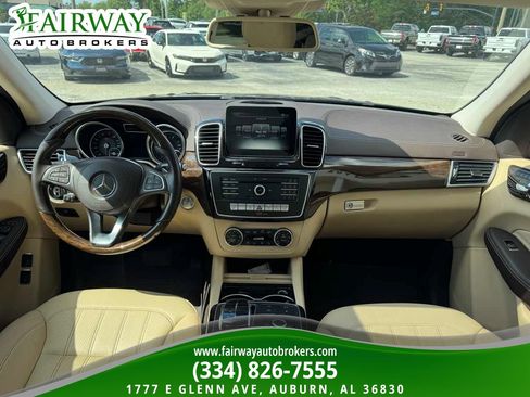 Used 2017 Mercedes-Benz GLS 450 4MATIC image 15