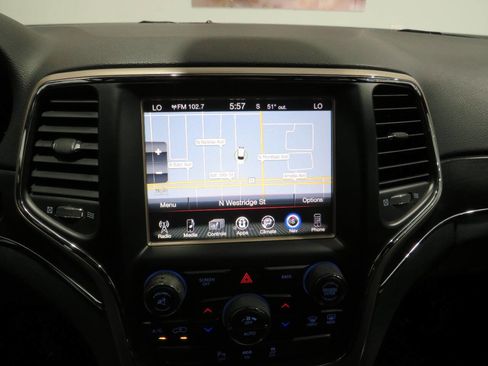 Used 2015 Jeep Grand Cherokee Limited image 24