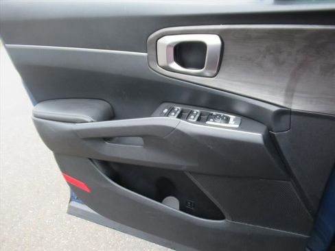 Used 2024 Kia Sorento X-Line EX image 28