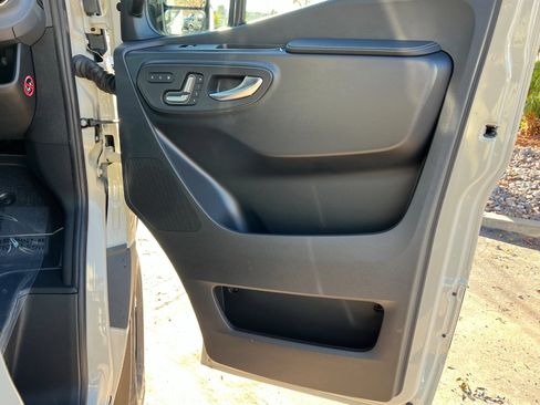 New 2026 Mercedes-Benz Sprinter 2500 image 21