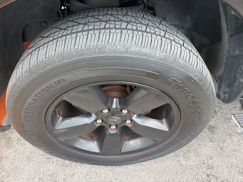 Used 2018 RAM 1500 Express w/ Express Value Package AWD/4WD image 16
