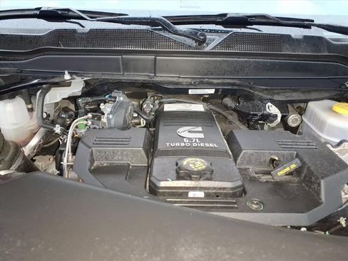 Used 2022 RAM 2500 Limited w/ Snow Chief Group AWD/4WD image 33