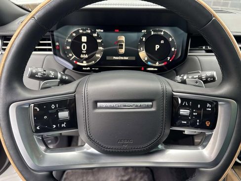Used 2023 Land Rover Range Rover SV AWD/4WD image 29