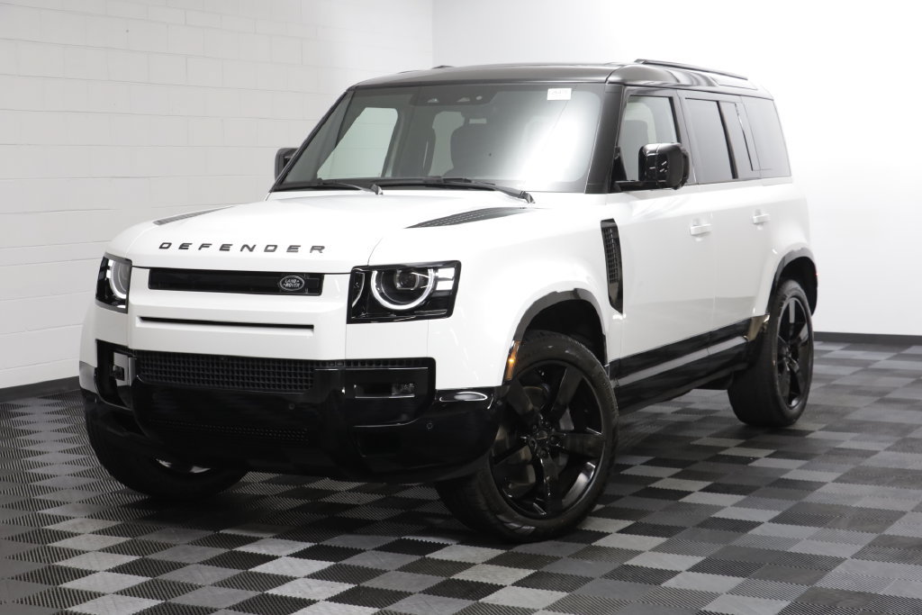 New 2026 Land Rover Defender 110 X-Dynamic SE AWD/4WD image 1