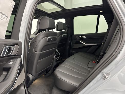 New 2026 BMW X5 xDrive50e AWD/4WD image 29
