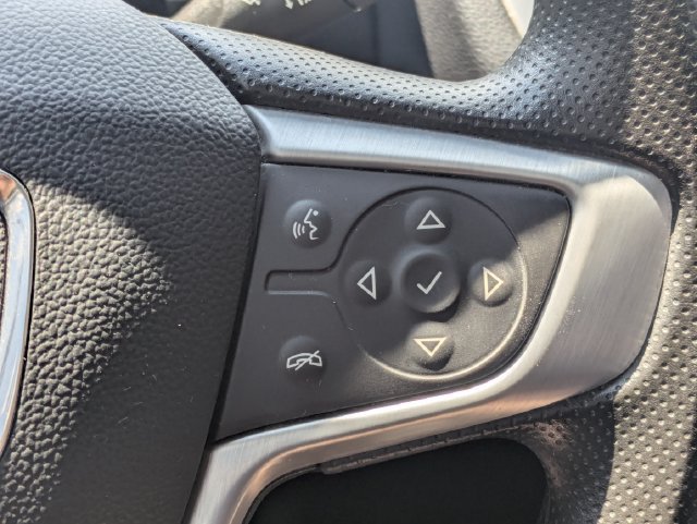 Used 2024 GMC Terrain SLE FWD image 26