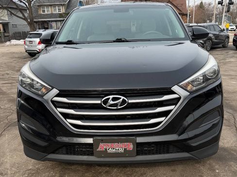 Used 2018 Hyundai Tucson SE image 7