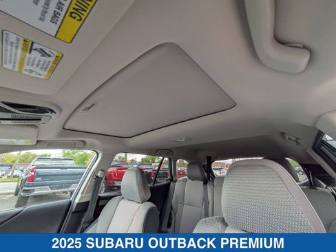 Certified 2025 Subaru Outback Premium AWD/4WD image 28